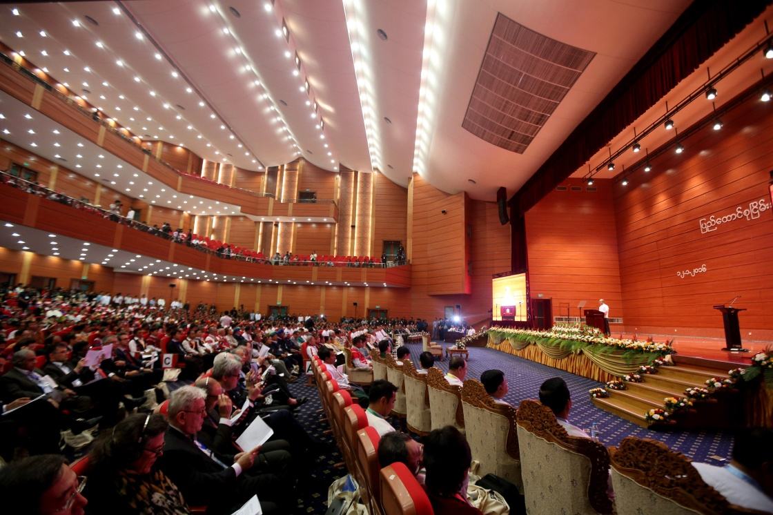 會議場地的選擇，主要考慮哪些因素？